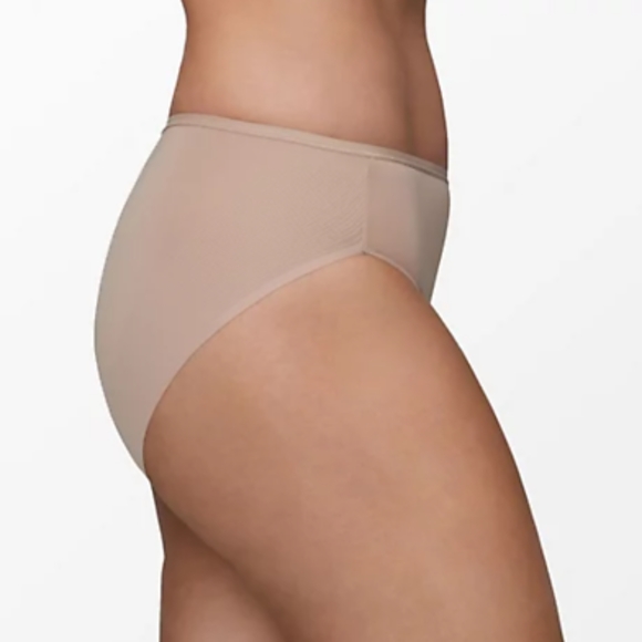 SOMA VANISHING EDGE PANTIES 4 PAIR - Picture 1 of 3